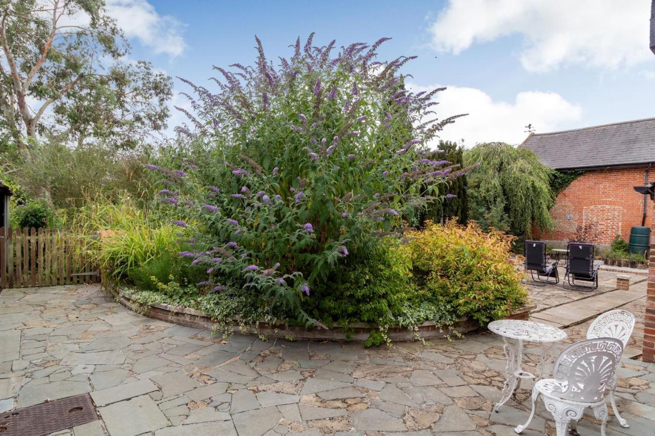 The Nest Box Villa Diss Exterior foto